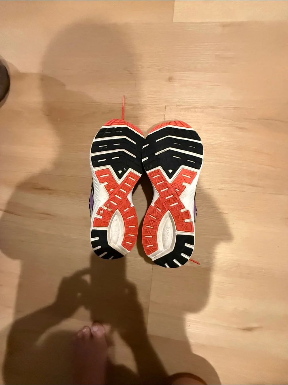 Brooks Launch 6 Women Sz 9.5 B